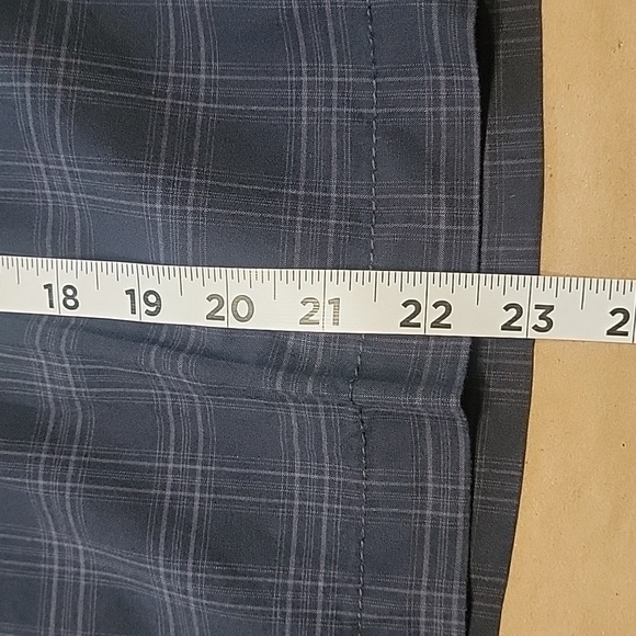 Van Heusen Size 42 Blue Plaid Modern Fit Flat Front Shorts, NEW - Picture 6 of 12